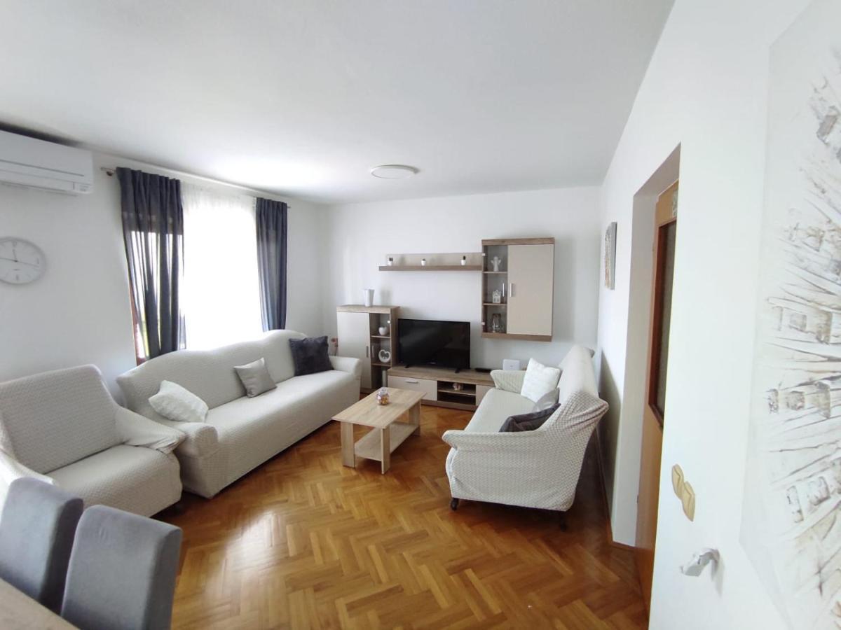 House Silva Apartment Podstrana Ngoại thất bức ảnh